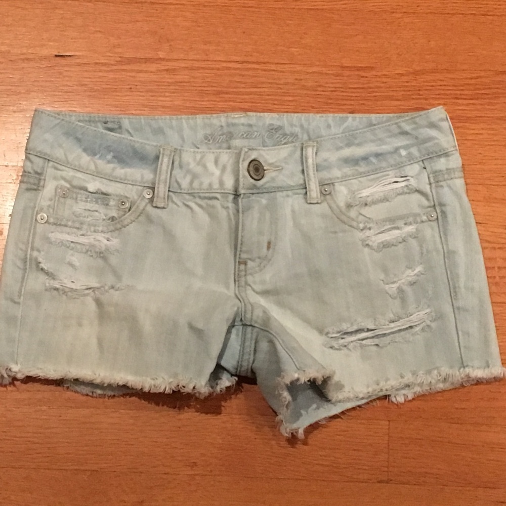 American Eagle Low Rise Light Denim Shorts